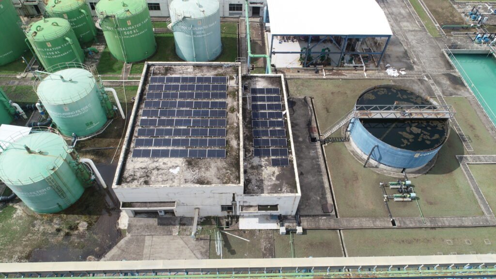 Biaya Pasang PLTS Terasa Berat? Ini Solusinya