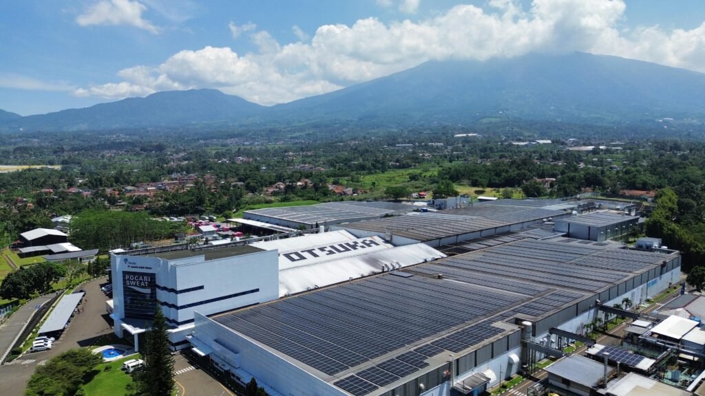 Melihat Masa Depan: Tren Energi Surya dari Jakarta ke California