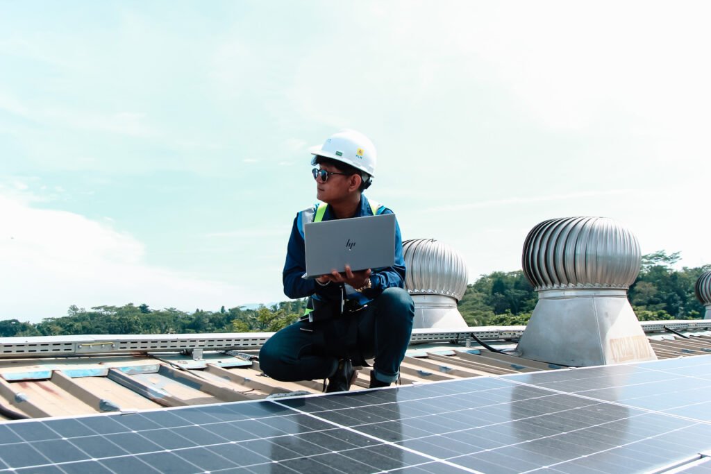 Dukung Net Zero Emission 2060 dengan PLTS dari Icon Green