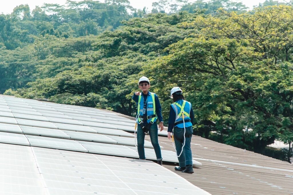 Panel Surya Monokristalin vs Polikristalin, Mana yang Terbaik?