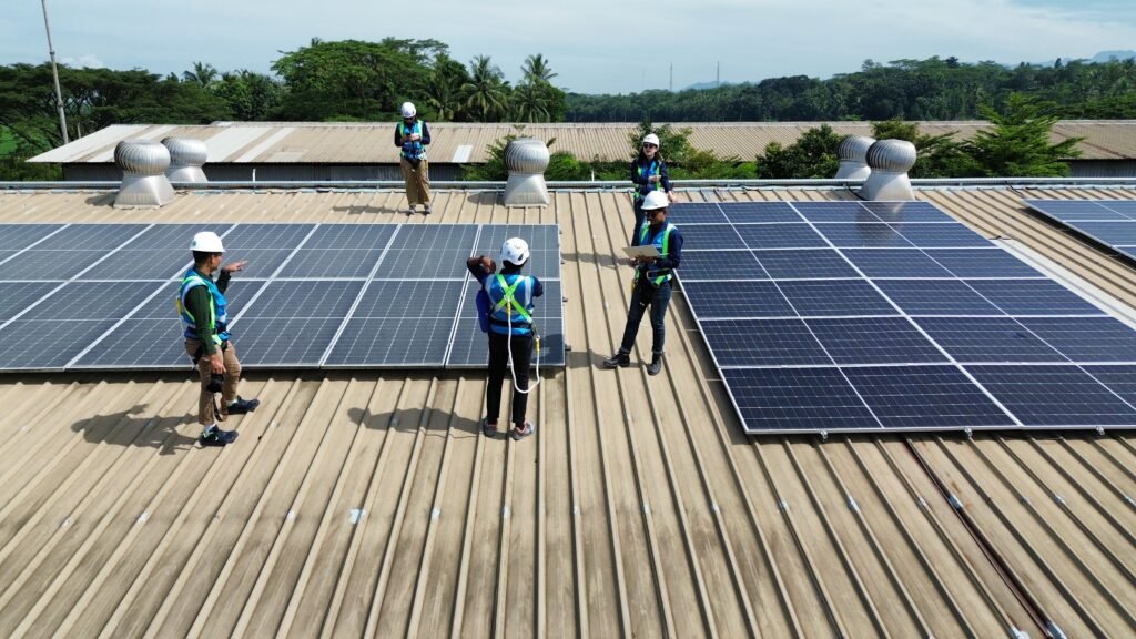 Bagaimana PLTS Membantu Perusahaan Memenuhi Target ESG & Sustainability